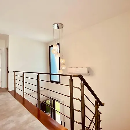 Kusadasi'nda Havuzlu Lux Miray B2 * Kusadası