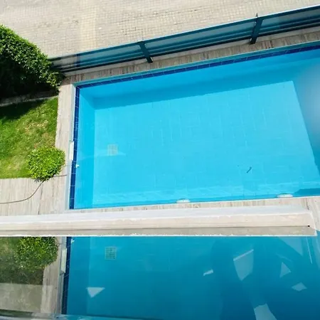 Kusadasi'nda Havuzlu Lux Miray B2 *